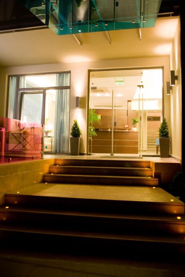 Onira Boutique Hotel Tolo Exterior photo